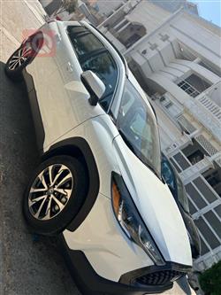 تۆیۆتا کۆرۆلا کرۆس